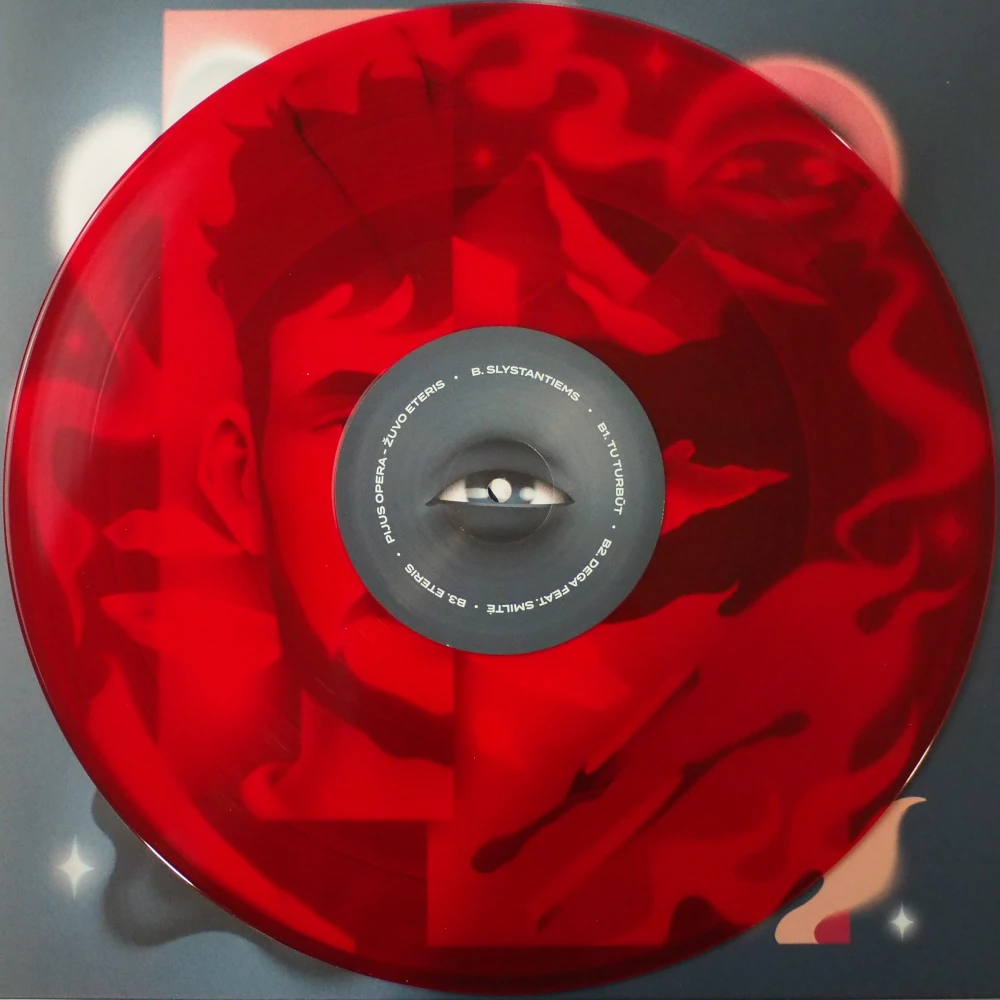 Front view of Pijus Opera’s red transparent splatter vinyl record